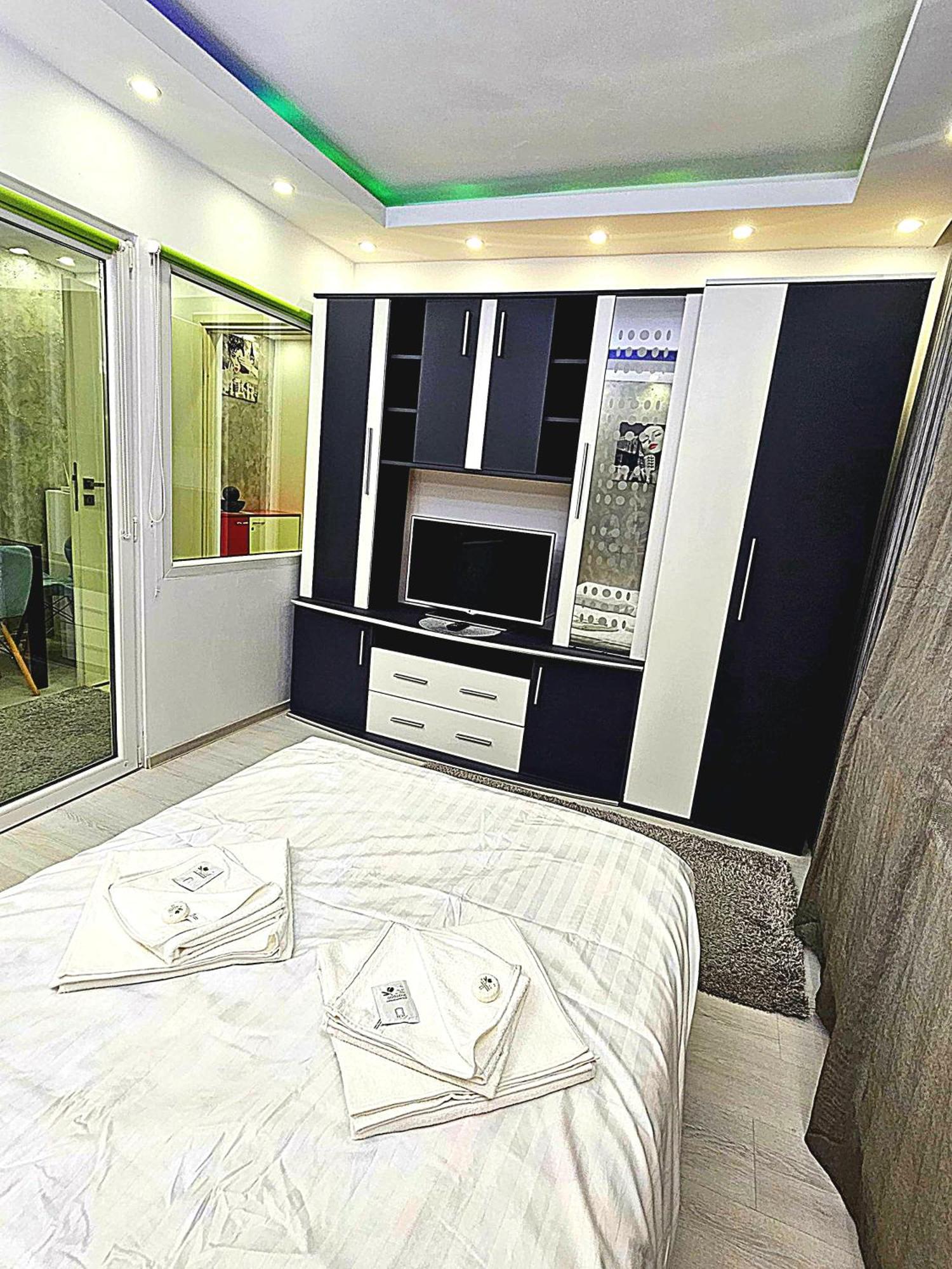 Luxury Paul Apartment Green, Private & Accessible Brașov Exterior foto